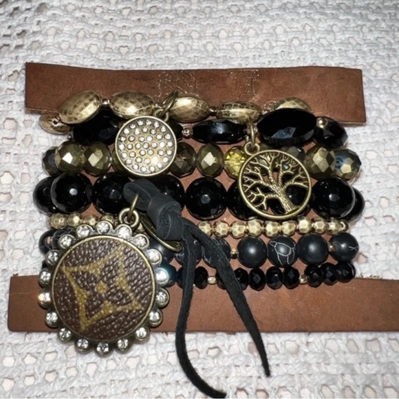 NWT SANDRA LING Upcycled 7 Stack Black and Gold  Bracelet Set Stacker Set - Picture 2 of 8